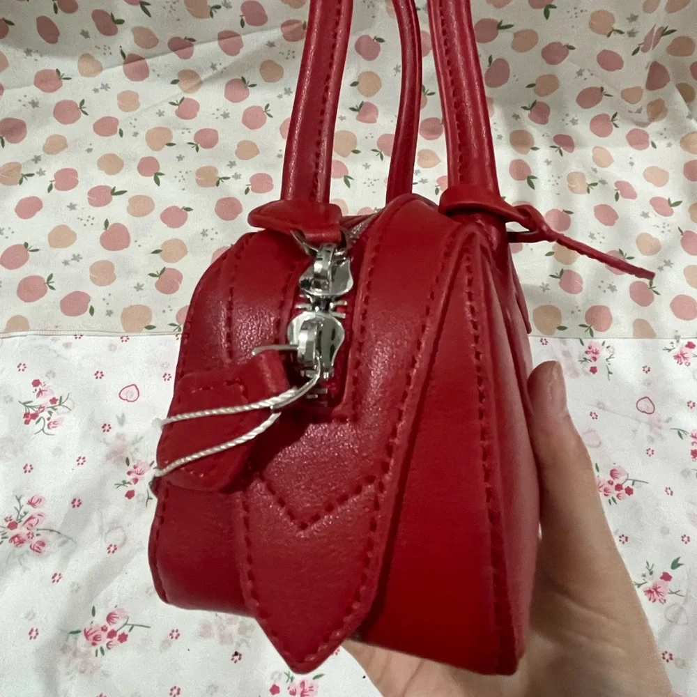 Alaïa Red Leather Barrel Shoulder Bag